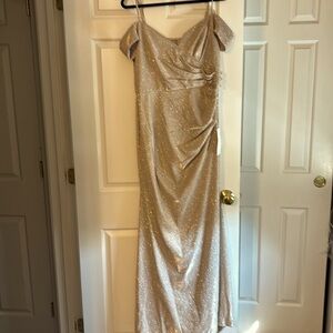 Mother of the bride/groom dress.